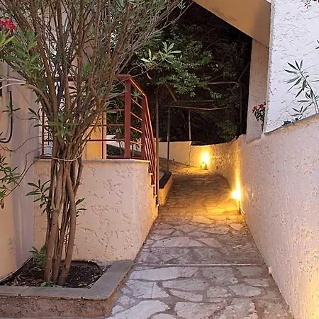 Hotel apartamentowy Miranda